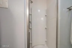 Simi Valley, California 93065, United States, 2 Bedrooms Bedrooms, ,2 BathroomsBathrooms,Residential,Active,254262