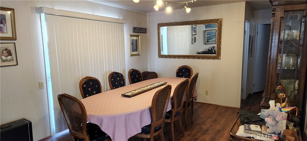 1506 Oak Drive 12