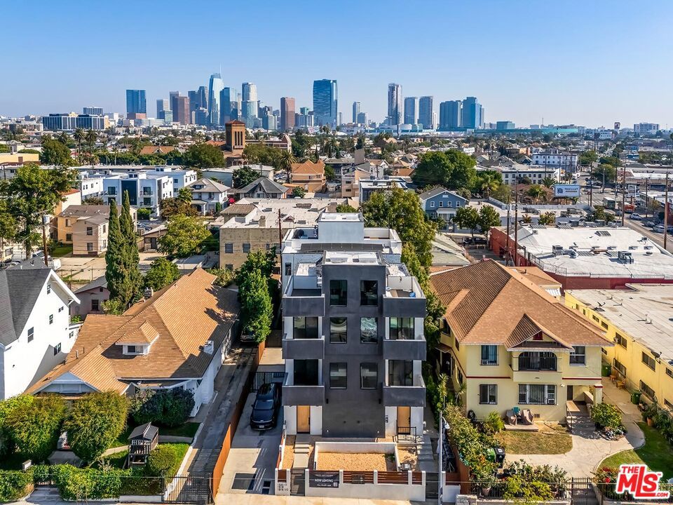 1518 Magnolia Avenue