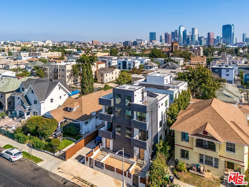1518 Magnolia Avenue