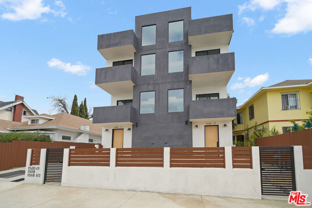 1518 Magnolia Avenue