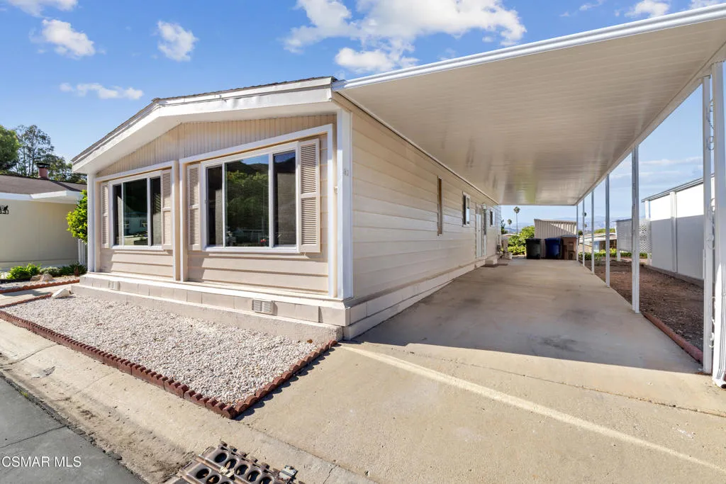 Camarillo, California 93012, United States, 2 Bedrooms Bedrooms, ,2 BathroomsBathrooms,Residential,Active,229151