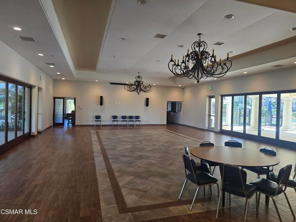 Camarillo, California 93012, United States, 2 Bedrooms Bedrooms, ,2 BathroomsBathrooms,Residential,Active,229151