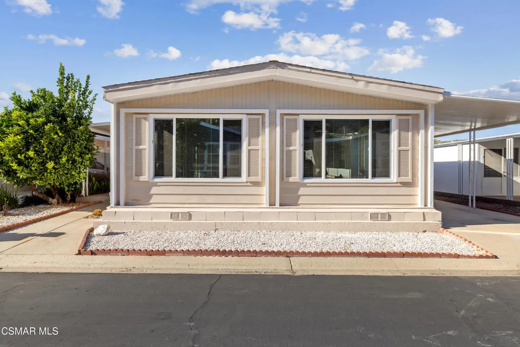 Camarillo, California 93012, United States, 2 Bedrooms Bedrooms, ,2 BathroomsBathrooms,Residential,Active,229151