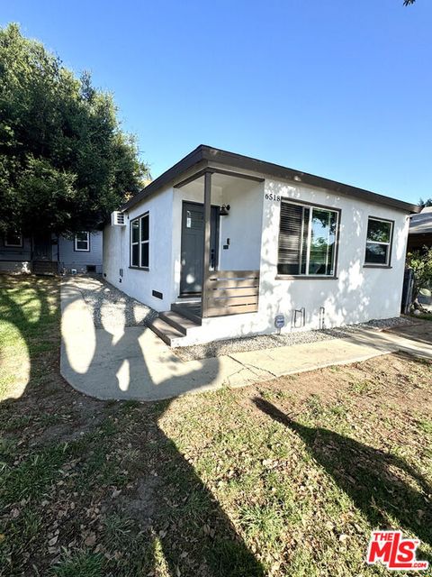 Photo of 6518 Pickering Avenue, Whittier, CA 90601 (MLS # 26783313)