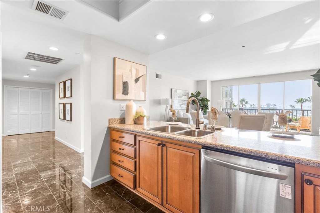 850 E Ocean Boulevard 209