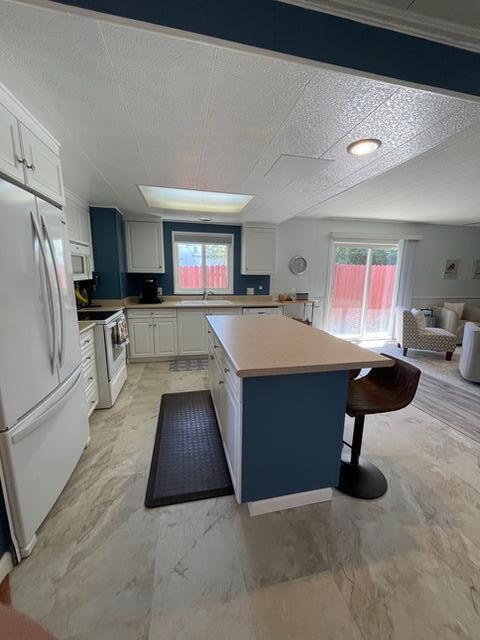 Tri Palm Estates - Manufactured In Park