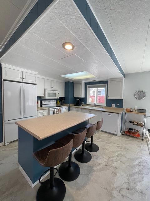 Tri Palm Estates - Manufactured In Park