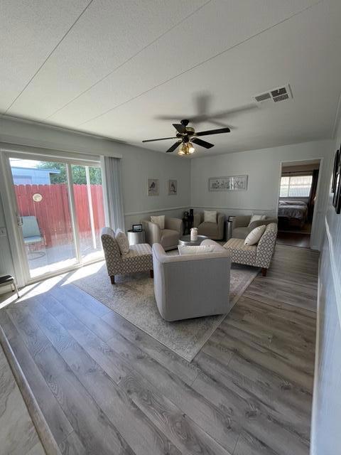 Tri Palm Estates - Manufactured In Park