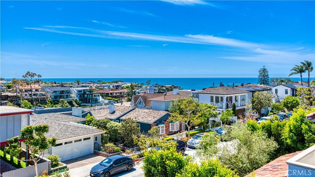 Photo of 325 Poppy Avenue, Corona Del Mar, CA 92625 (MLS # NP26094783)