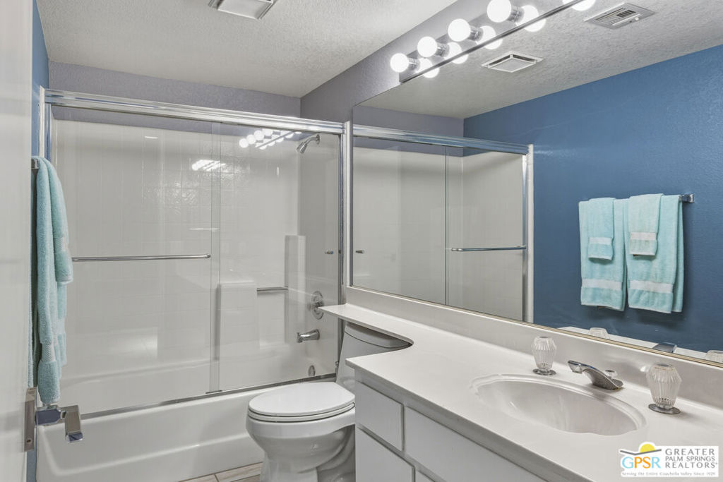 Mesquite Country Clu - Residential