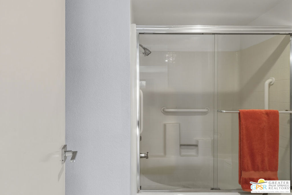 Mesquite Country Clu - Residential