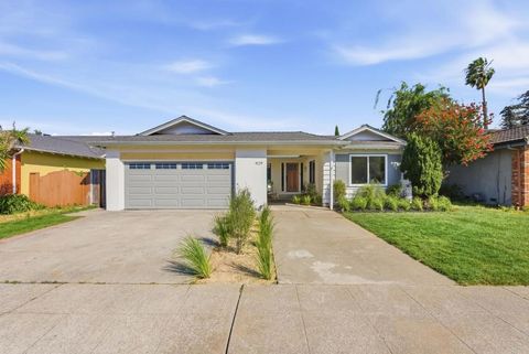 Photo of 929 Constitution Drive, Foster City, CA 94404 (MLS # ML82043400)