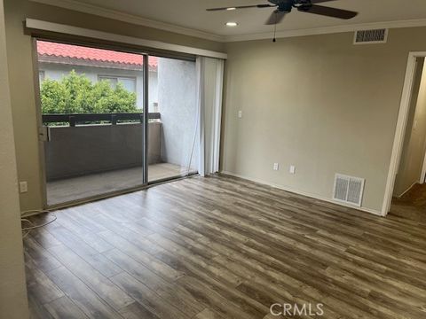 Photo of 2521 W Sunflower Ave, Santa Ana, CA 92704 (MLS # SB26036879)