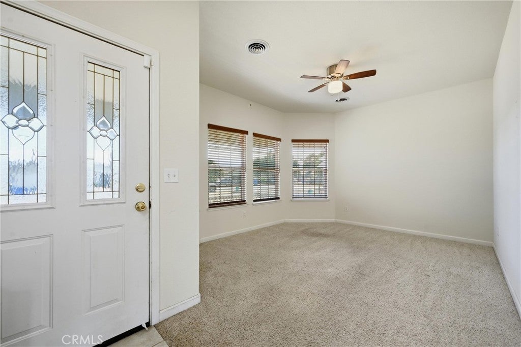 18546 Spyglass