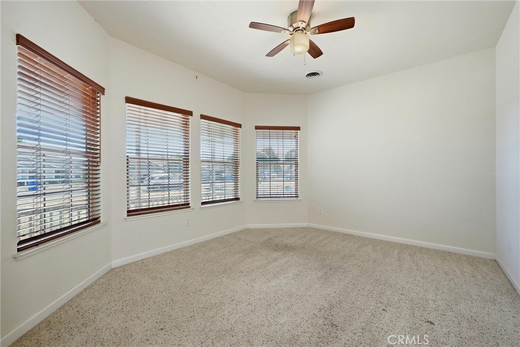 18546 Spyglass