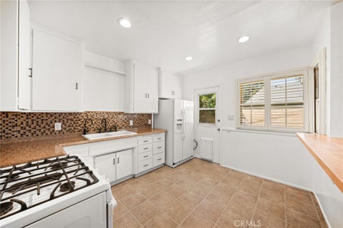 Tiny photo for 6795 De Anza AVE, Riverside, CA 92506 (MLS # CV26217600)