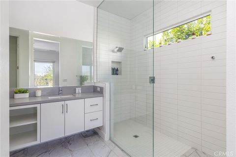 Tiny photo for 484 Fountain Dr, Palm Springs, CA 92262 (MLS # PV26086855)