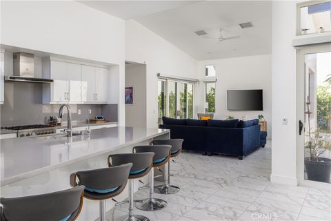 Tiny photo for 484 Fountain Dr, Palm Springs, CA 92262 (MLS # PV26086855)