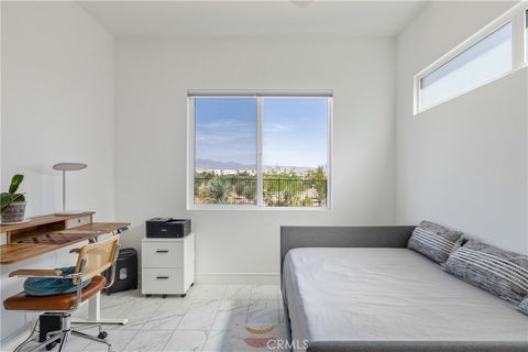 Tiny photo for 484 Fountain Dr, Palm Springs, CA 92262 (MLS # PV26086855)