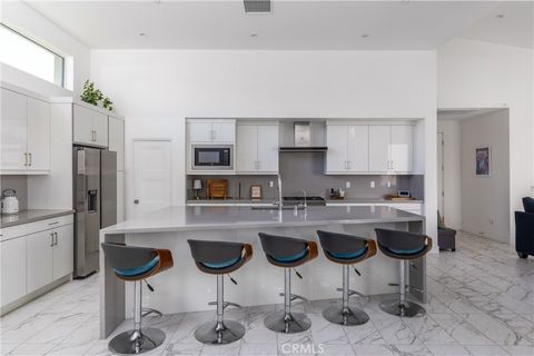 Tiny photo for 484 Fountain Dr, Palm Springs, CA 92262 (MLS # PV26086855)