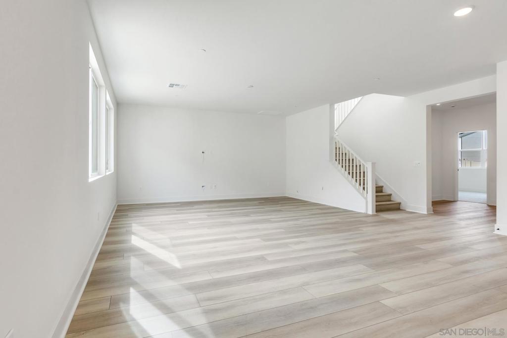 703 Meadowood St Lot 327 Lot 327