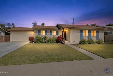 Photo of 229 Wakeford Avenue, Santa Paula, CA 93060 (MLS # V1-35267)