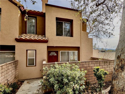 Photo of 22719 Copper Hill Drive #143, Saugus, CA 91350 (MLS # SR26225891)