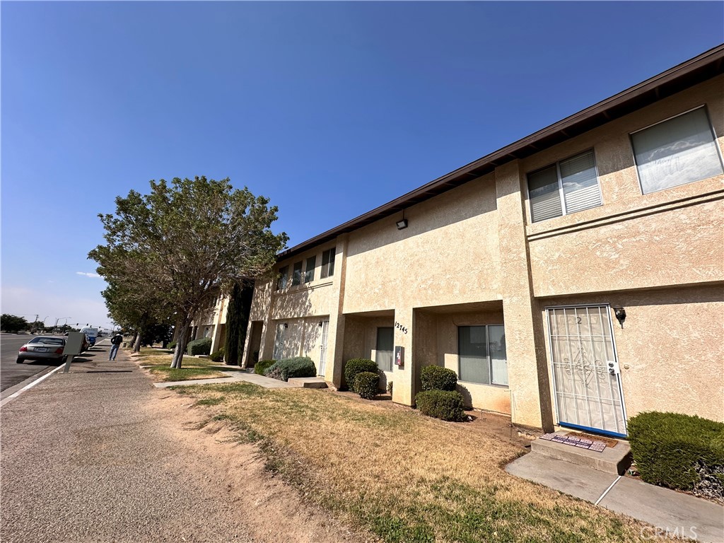 12745 Navajo Road