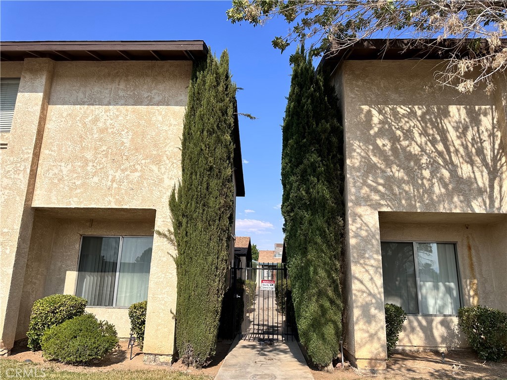 12745 Navajo Road