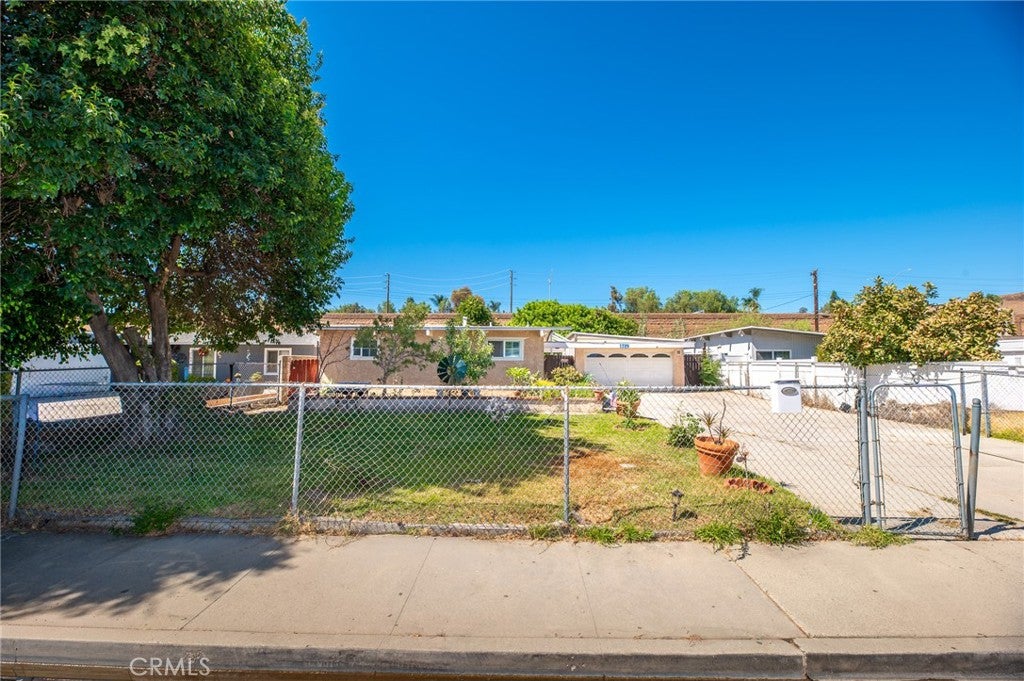 1719 Calatina Dr