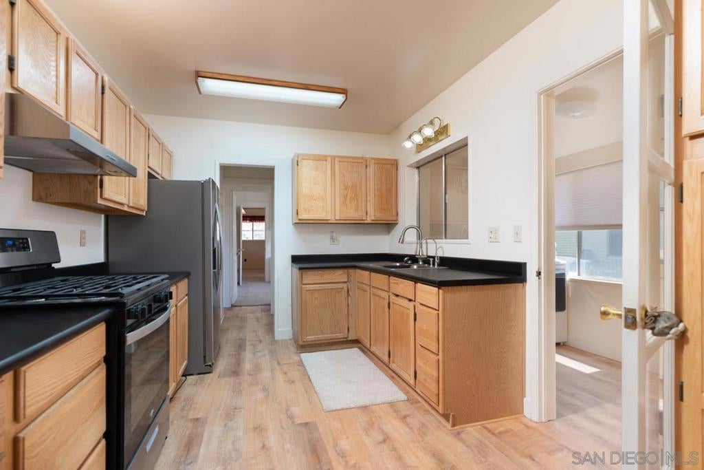 2314 Banner Dr