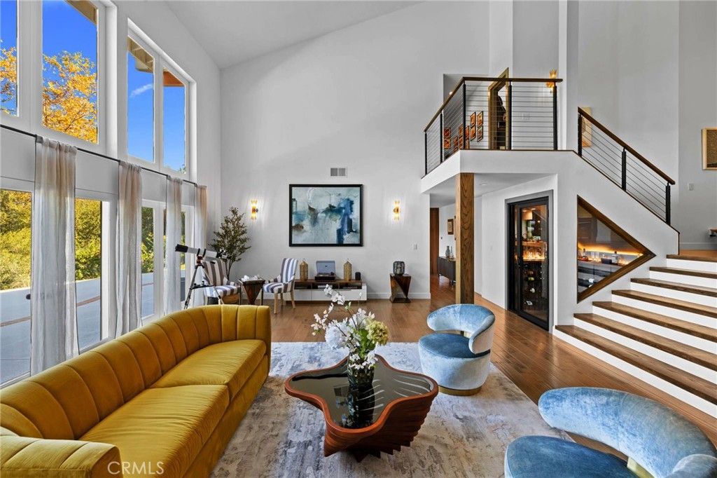 Photo of 5001 Lakeview Canyon Cyn, Westlake Village, CA 91362 (MLS # BB25248908)