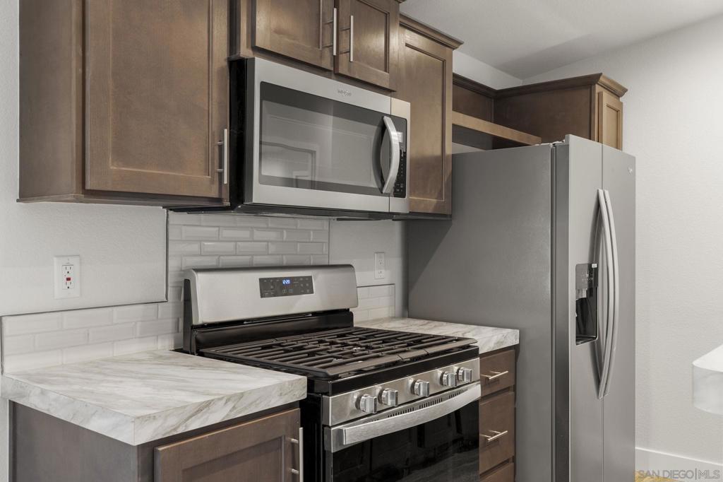 22899 Byron Rd SPC 108