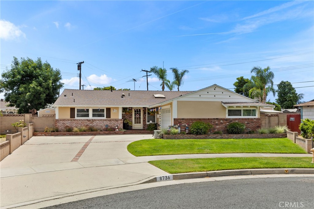 8736 Roosevelt Circle
