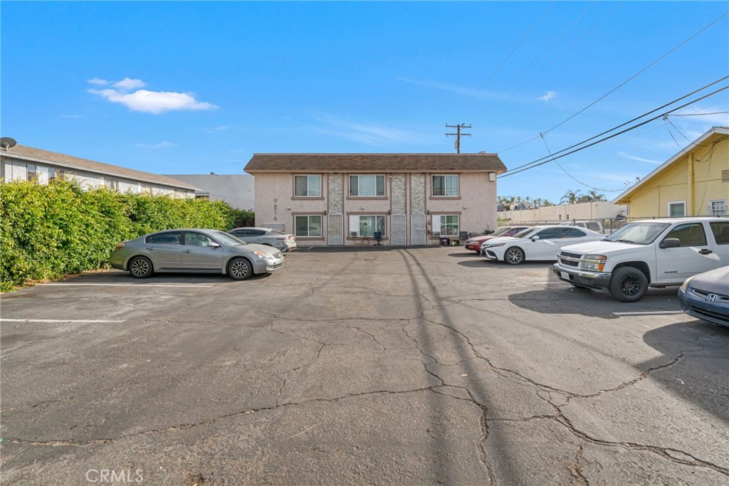 Properties 3 9816 Park Street