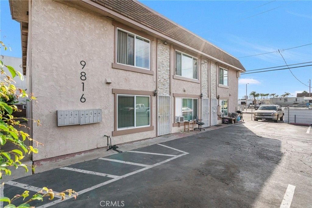 listing image 130727289748913517157