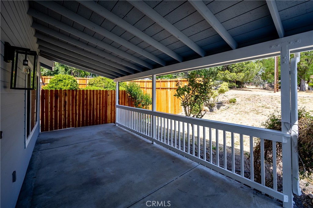 5850 Dolores Avenue