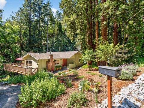 Photo of 9630 Zayante Drive, Felton, CA 95018 (MLS # ML82042824)