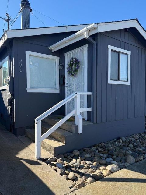 Photo of 520 Amador Avenue, Seaside, CA 93955 (MLS # ML82031801)