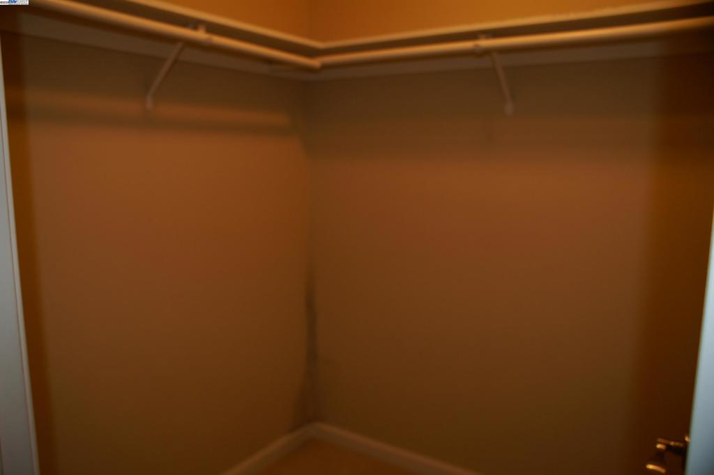 BAYWOOD - Residential