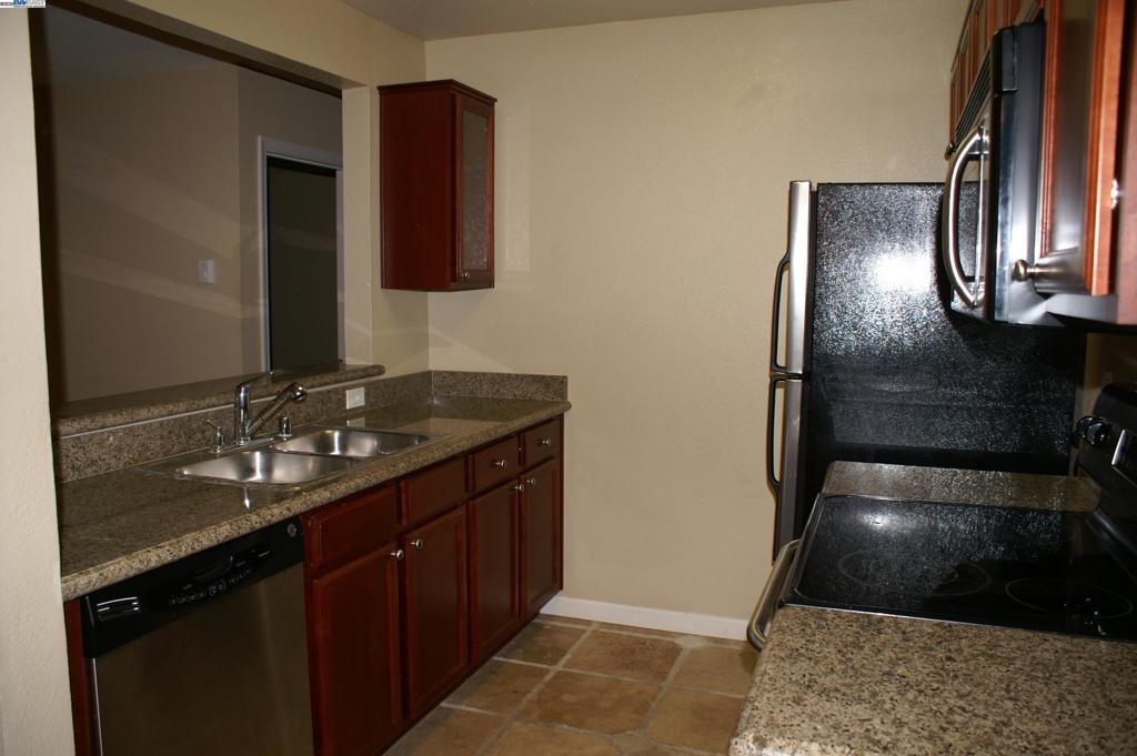 BAYWOOD - Residential