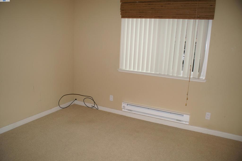 BAYWOOD - Residential