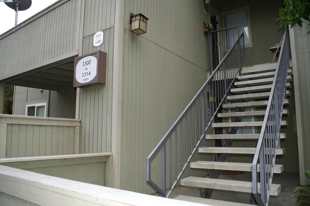 BAYWOOD - Residential