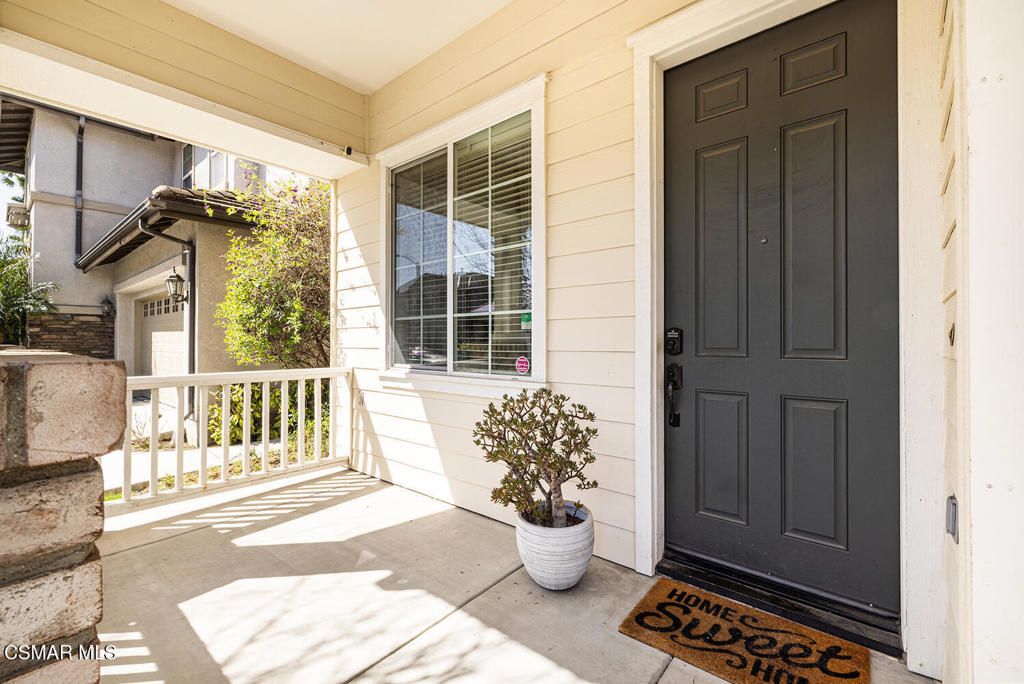 Photo of 1533 Violet Lane, Simi Valley, CA 93065 (MLS # 225001469)
