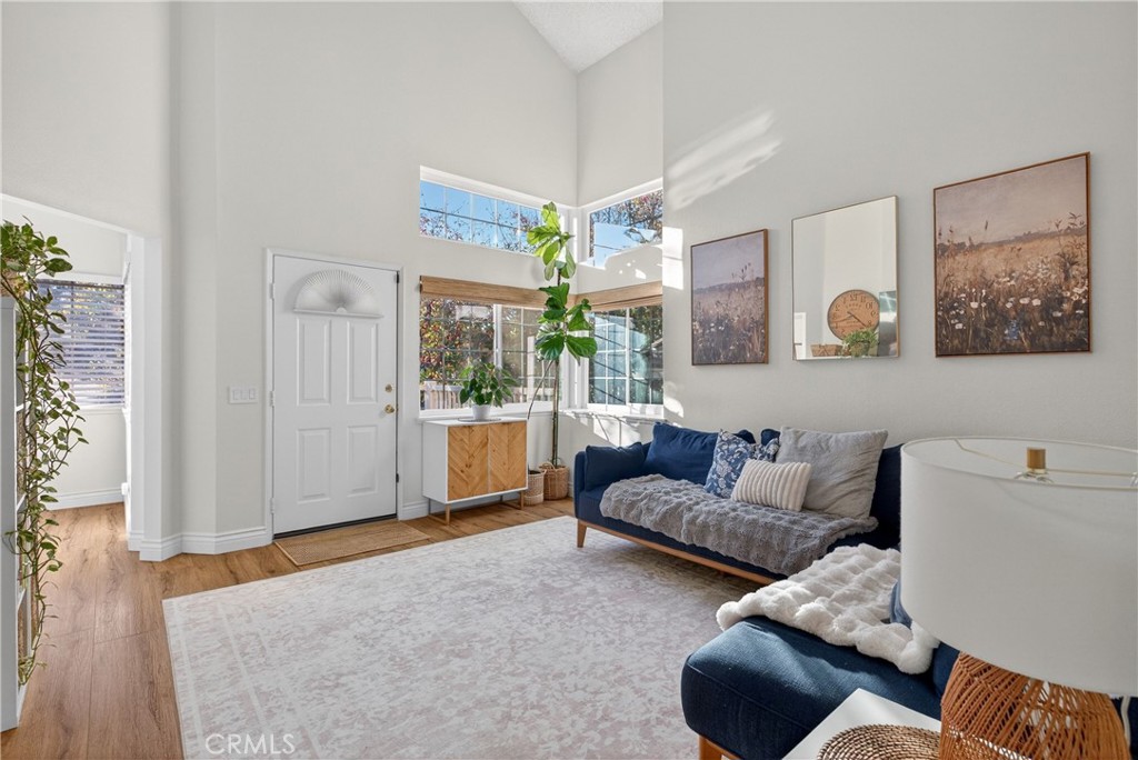 20734 E Crest Lane A