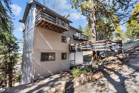 Photo of 30901 Live Oak Drive, Running Springs, CA 92382 (MLS # SR26081337)