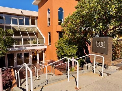 Photo of 1700 De Anza Boulevard #113C, San Mateo, CA 94403 (MLS # ML82041425)