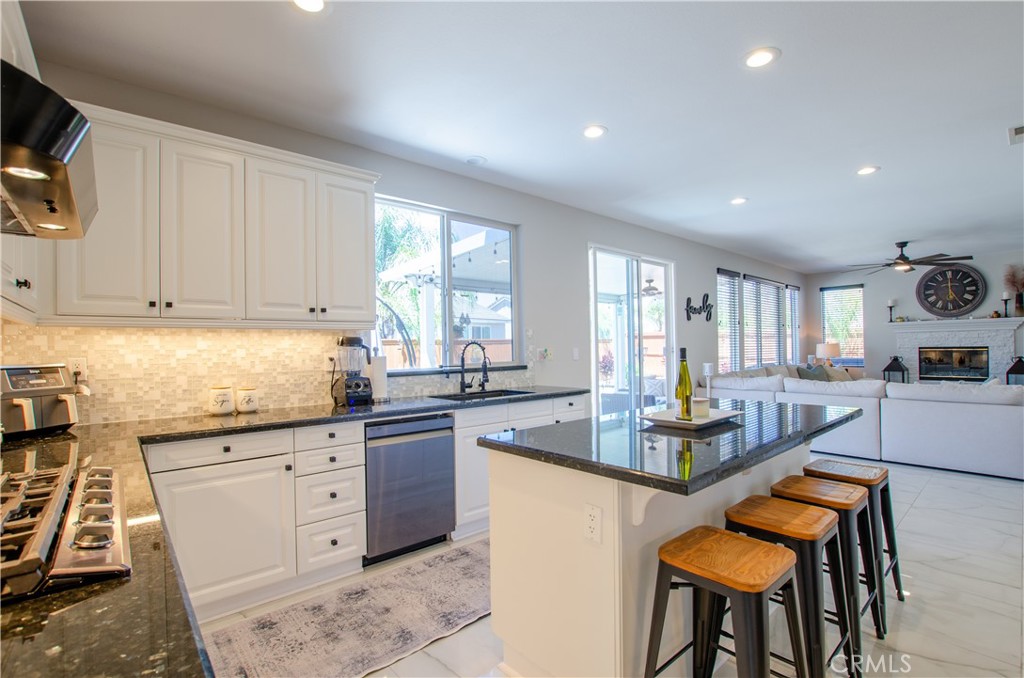 45051 Oakford Court