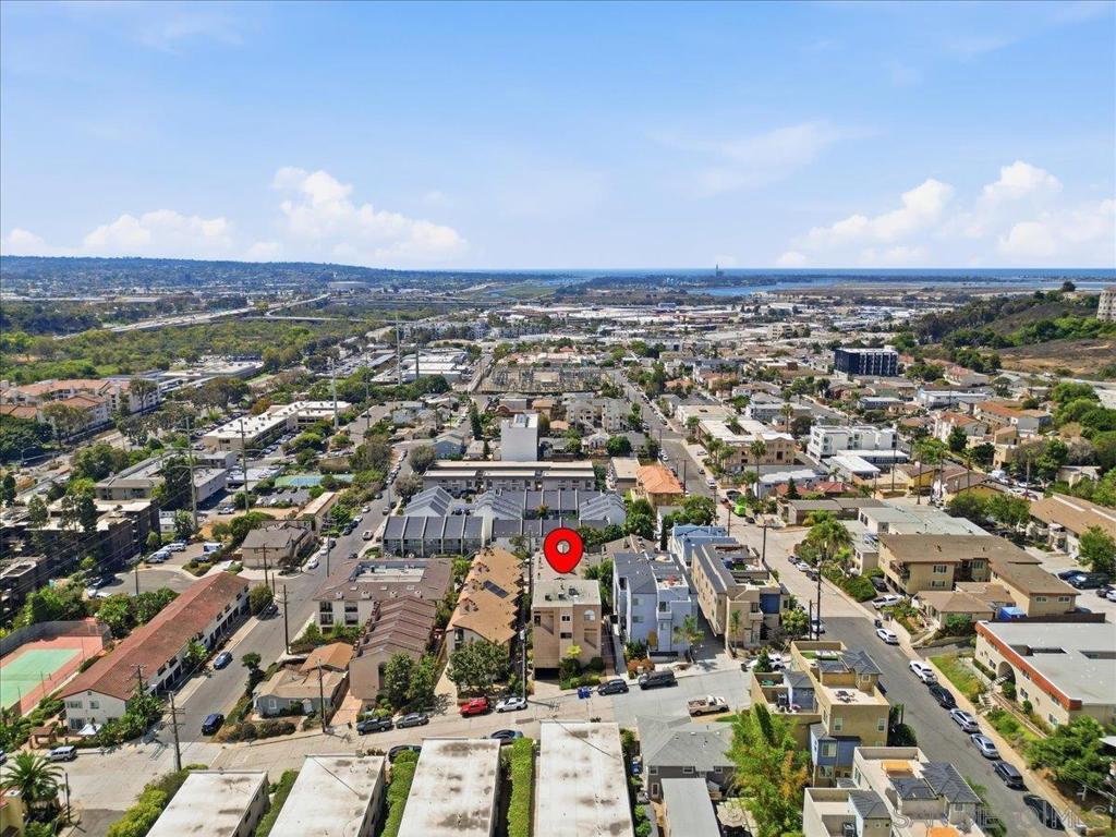 1124 Fresno ST